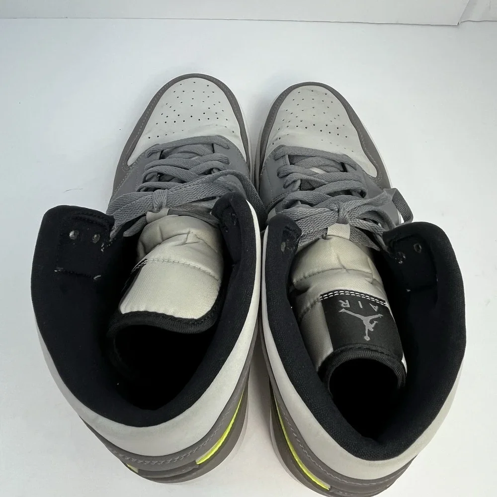 Jordan Air Jordan 1 Mid Gunsmoke Volt Gray White Men's 11.5 Sneakers 554724-072